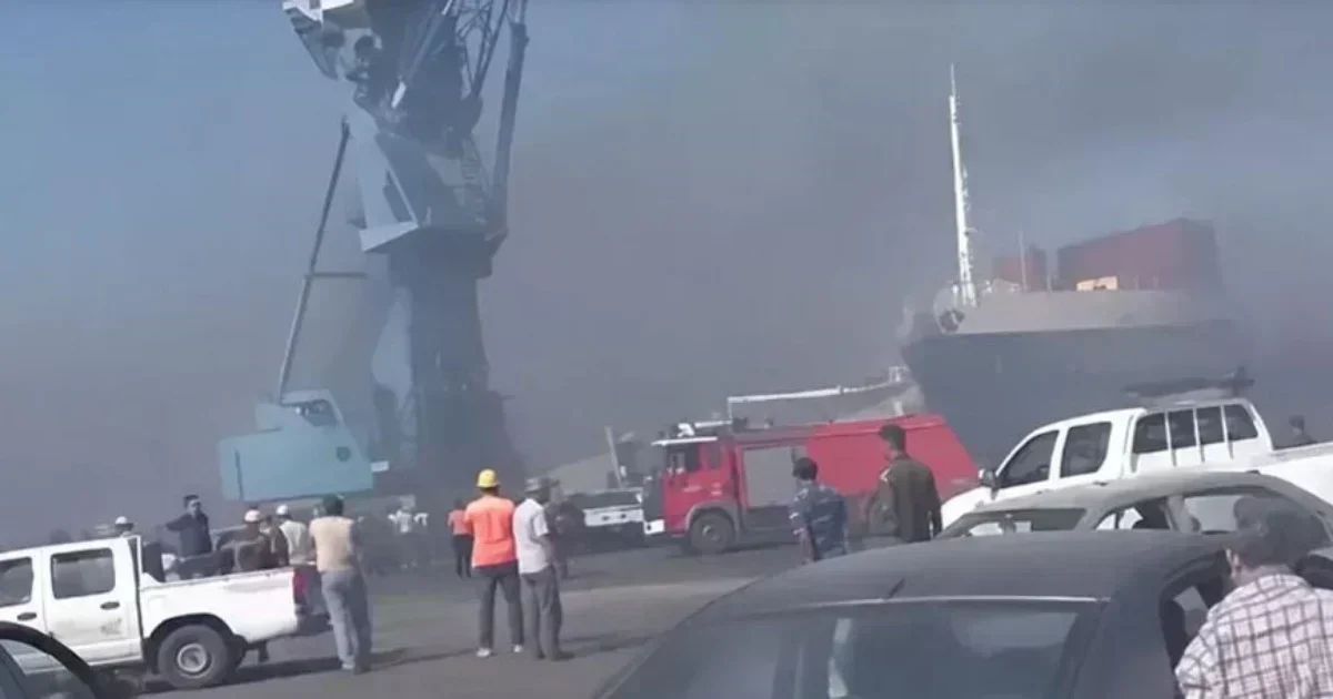 Incendie dans le port de Damiette : deux navires de gaz touchés, aucune victime