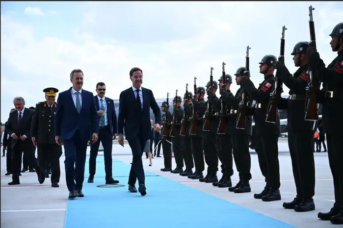 Sommet de l’Otan à Ankara : les Européens tentent d’unir leurs voix face à Trump