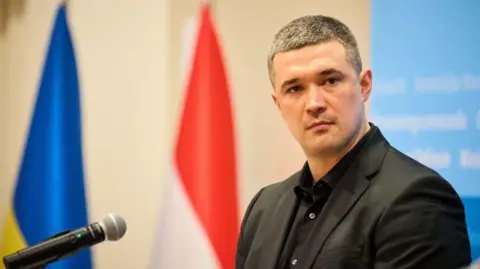 Zelensky limoge le commandant en chef de l'armée ukrainienne après des protestations