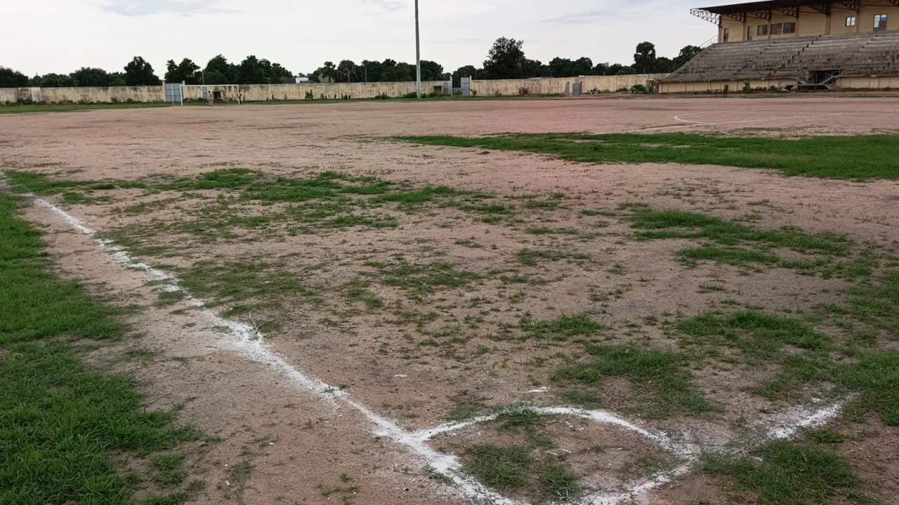 Doba : un stade omnisports à l'abandon, symbole des défis sportifs africains
