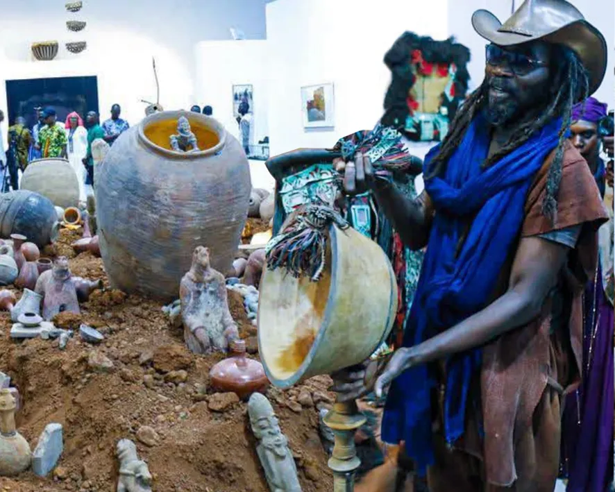 Exposition « TƐGƐNƆ » : dialogue entre patrimoine malien et création contemporaine