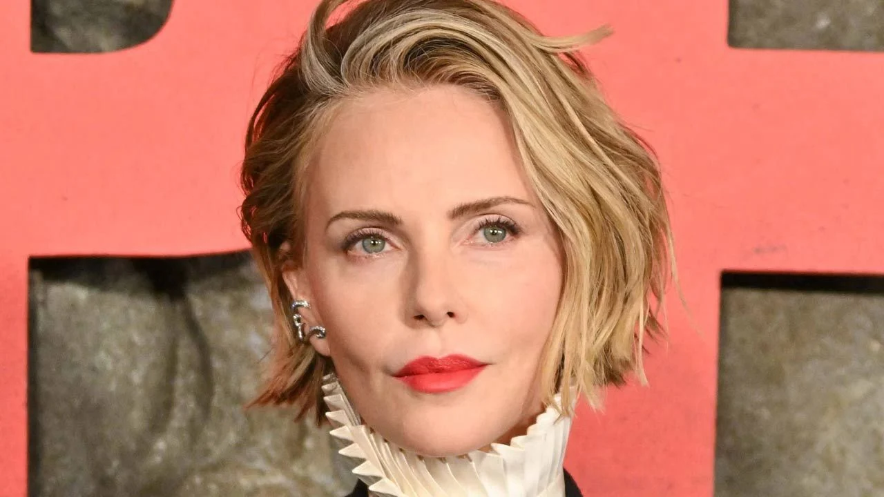 Charlize Theron critique l'inégalité face au box-office des actrices d'action