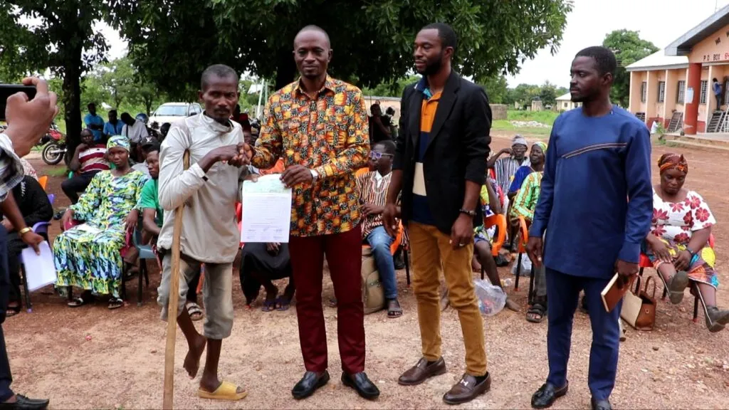 L'Assemblée du district de Wa West soutient les personnes handicapées avec 236 000 GH₵ et 10 fauteui