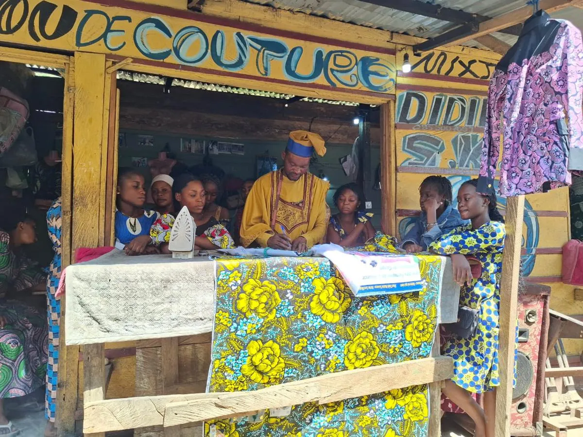 La mode africaine, un levier d'autonomie pour les jeunes filles de Matadi