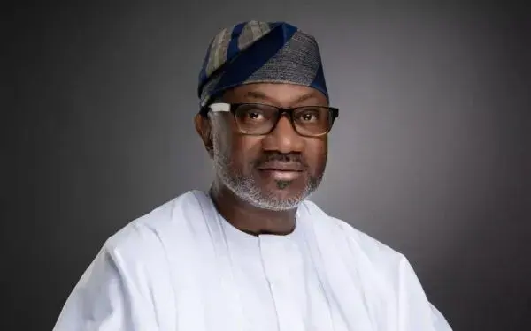 Femi Otedola renforce son contrôle sur First HoldCo avec un investissement de 12,58 milliards de nairas