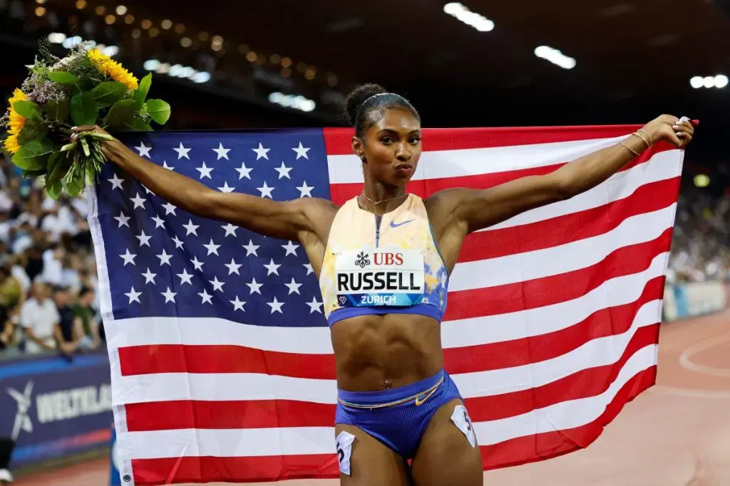 Masai Russell pulvérise le record du monde du 100m haies et enterre celui de Tobi Amusan
