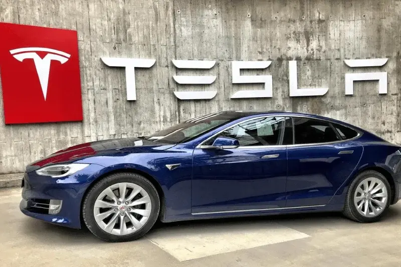 Tesla doit rappeler 2,9 millions de voitures en Chine après mise en cause de la sécurité des poignées de porte affleurantes