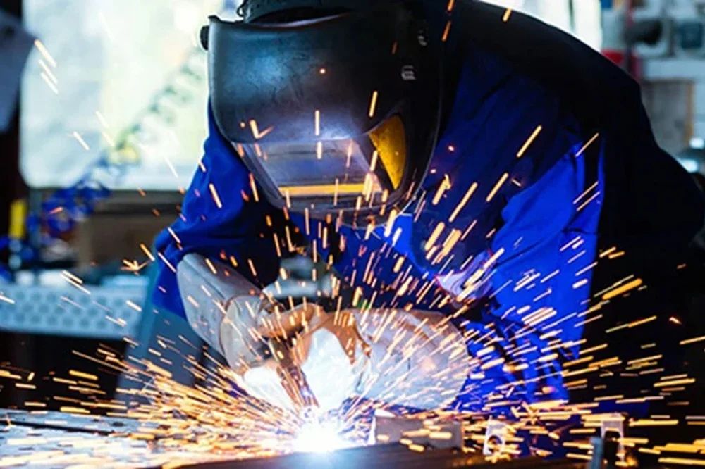 Industrie africaine : rebond timide en juin malgré des signaux contrastés