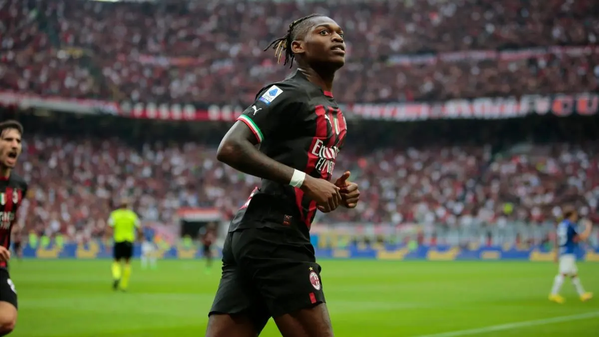 Mercato : Aston Villa intensifie ses démarches pour recruter Rafael Leão à l'AC Milan