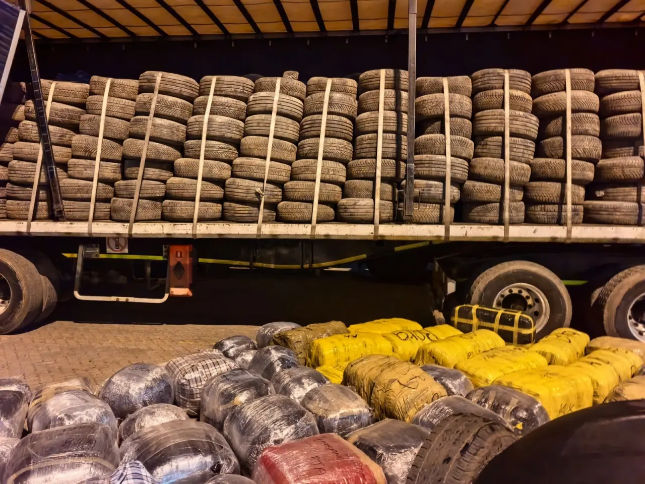 Saisie record de cannabis à la frontière sud-africaine : 630 kg interceptés