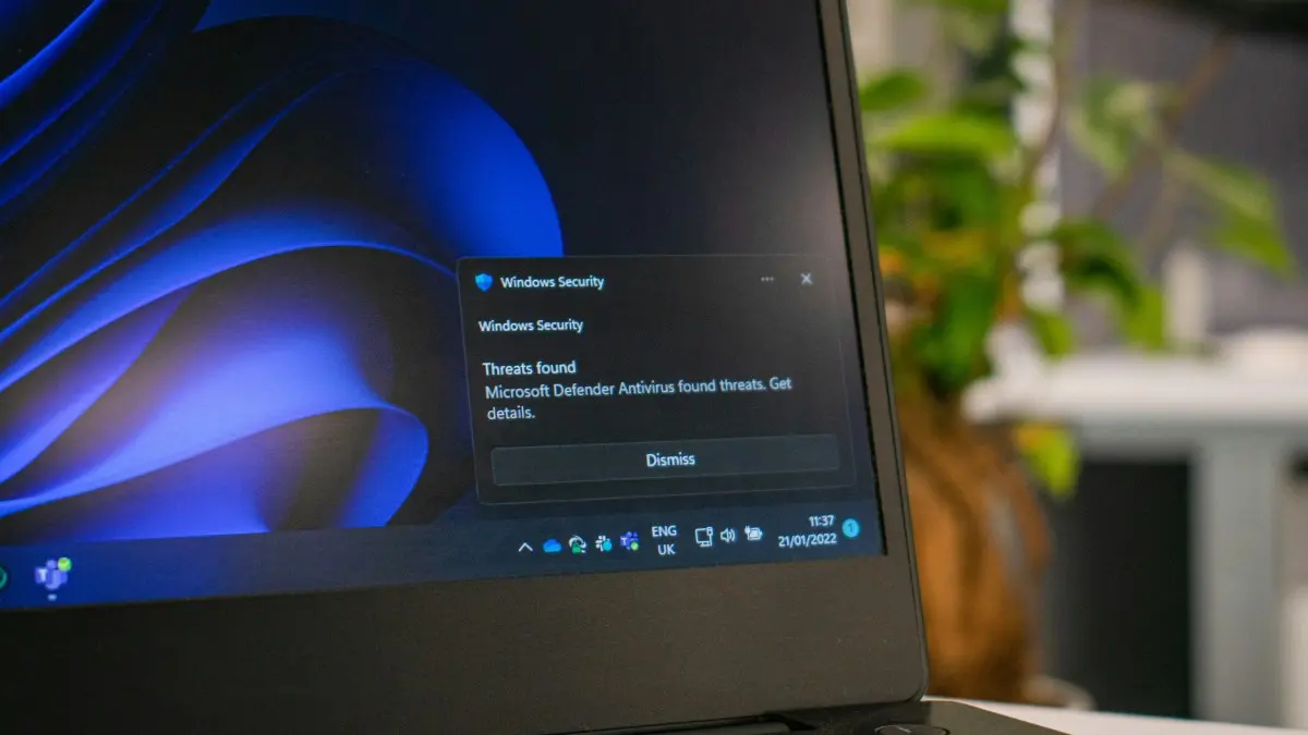 Microsoft Defender s'affole sur Windows : des millions d'utilisateurs face à de fausses alertes