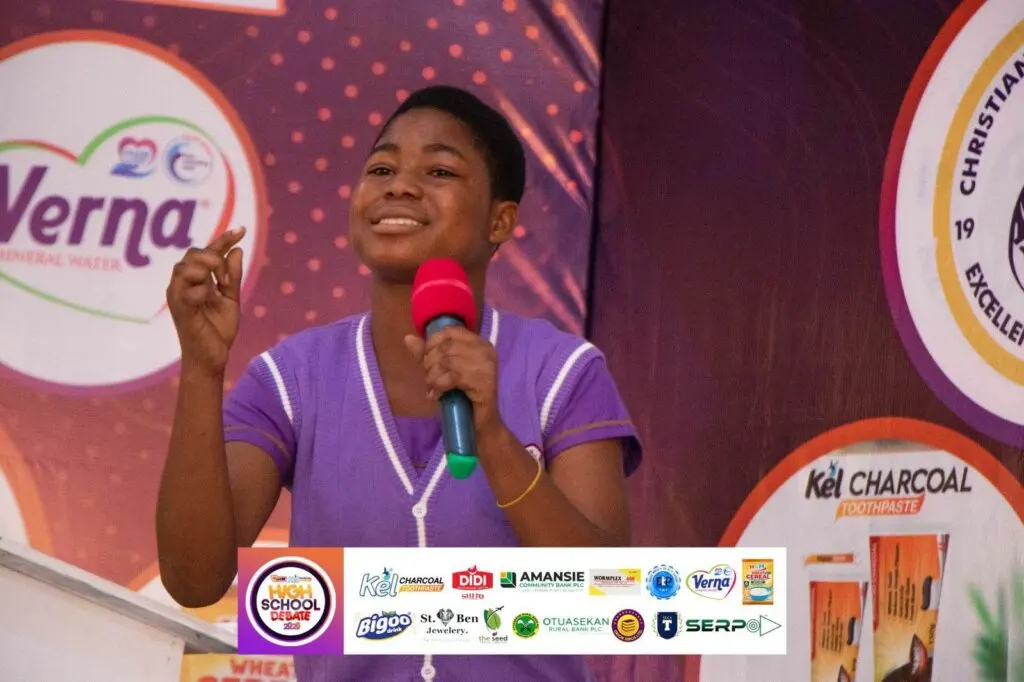 Débats lycéens au Ghana : KNUST et St. Louis se qualifient pour les quarts de finale