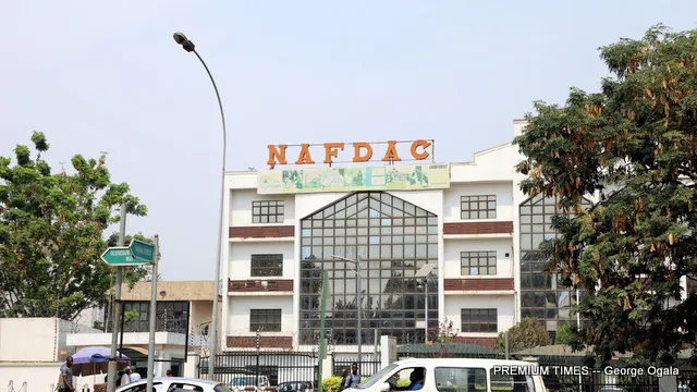 Nigeria : l'interdiction des sachets d'alcool maintenue malgré les pressions économiques