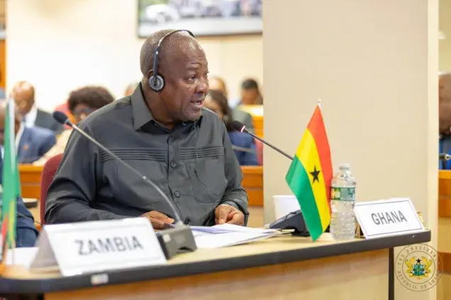 Le président John Dramani Mahama renforce l'influence diplomatique du Ghana à Belgrade pour le 65e anniversaire du Mouvement des non-alignés