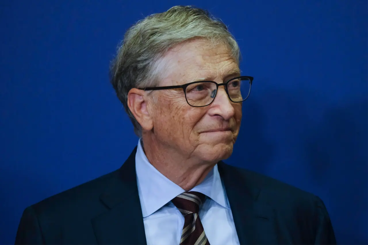 Bill Gates appelle à une coopération sino-américaine pour encadrer les risques sécuritaires de l'intelligence artificielle