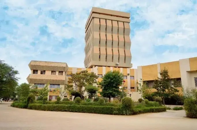 L'Université Gaston Berger de Saint-Louis : un demi-siècle au service de l'excellence académique sénégalaise