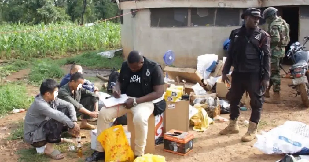Ghana : opération conjointe contre l'orpaillage illégal qui menace le fleuve Volta Noir