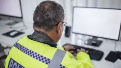Le Royaume-Uni accélère la lutte contre les violences faites aux femmes avec des équipes spécialisées dans la police d’ici 2027