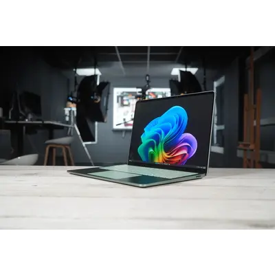 Le Microsoft Surface Laptop 13,8 pouces 2026 : un ultraportable élégant mais aux performances bridées