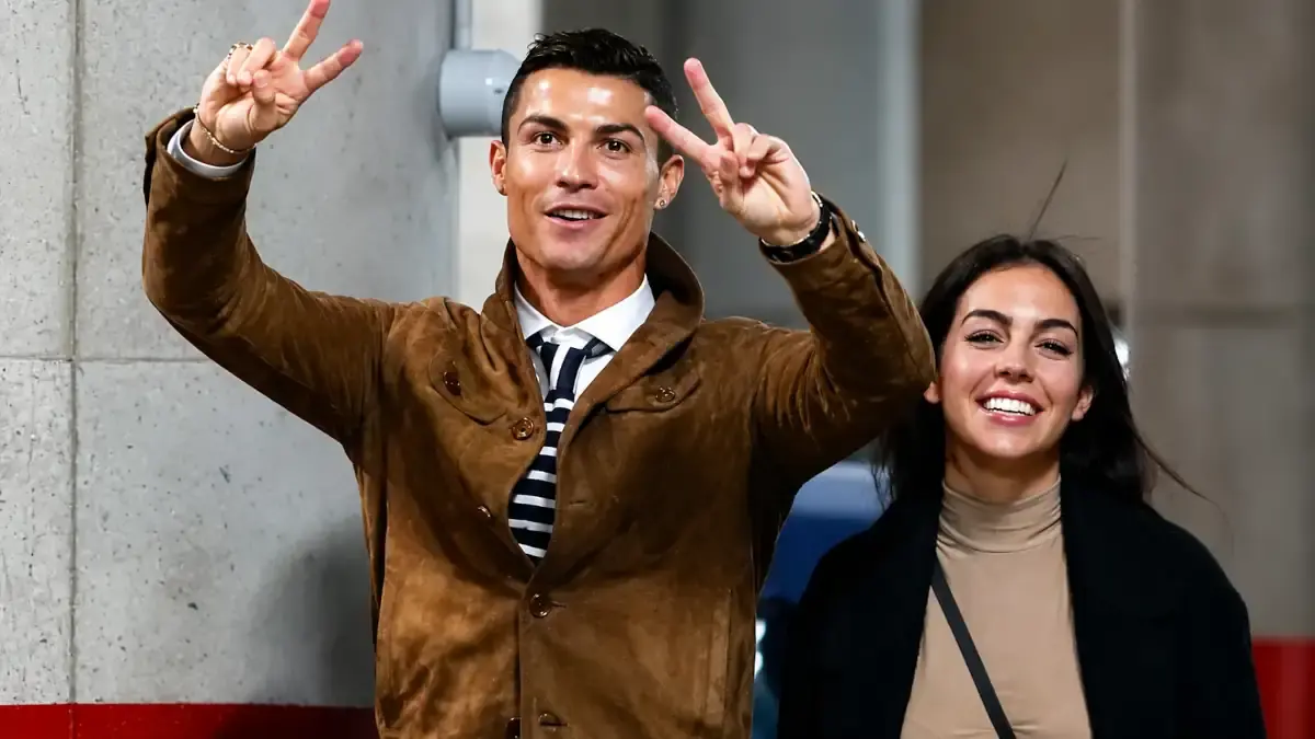 Ronaldo et Rodríguez s’unissent en secret : l’absence de la mère du joueur fait jaser
