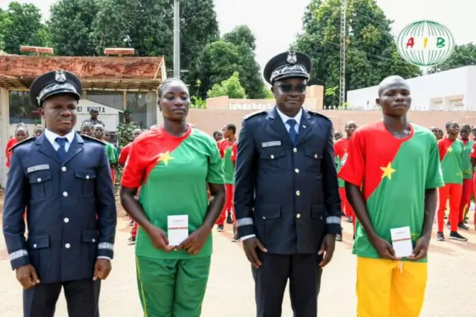À Léo, 1 047 bacheliers achèvent leur immersion patriotique pour devenir la relève du Burkina Faso