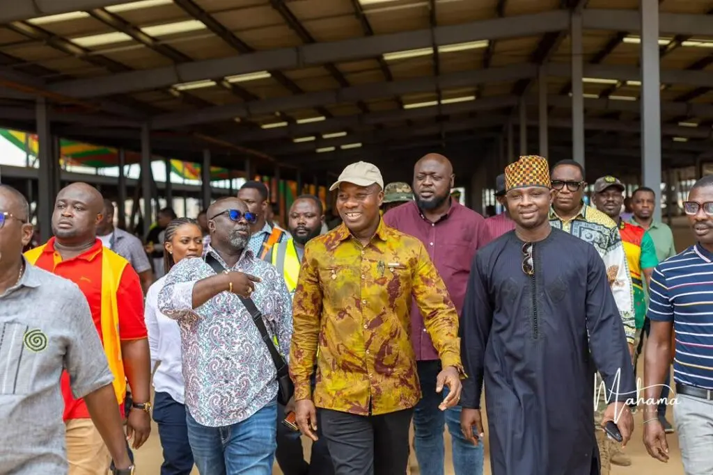 Ayariga s'engage à accélérer le chantier du marché de Kejetia à Kumasi