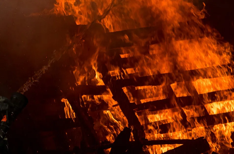 Deux enfants périssent dans un incendie en Afrique du Sud