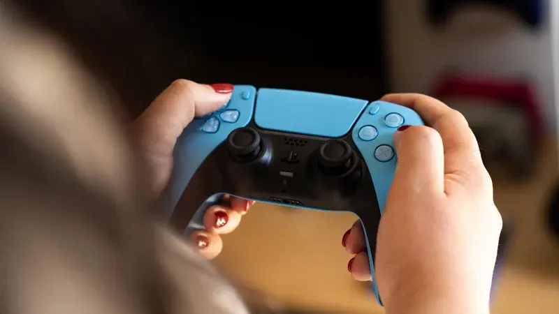 La fin des supports physiques chez Sony soulève des inquiétudes majeures sur la propriété numérique