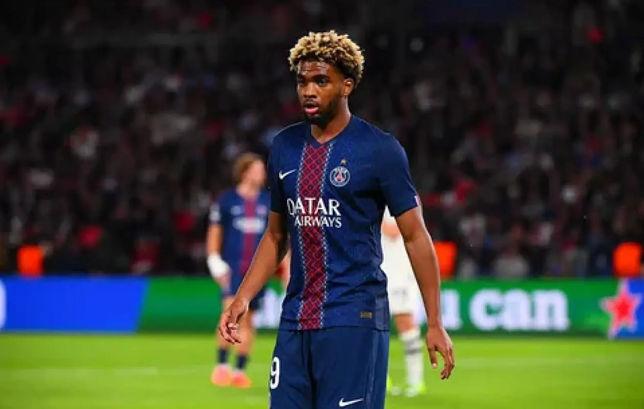 Mercato : Liverpool en passe de recruter Mbaye, le PSG face à un choix crucial