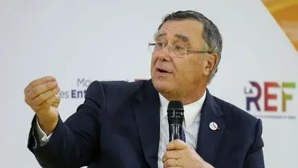 TotalEnergies maintient ses prix-carburants bas malgré des profits doublés et la crise au Moyen-Orient