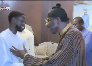 Diomaye Faye à Tivaouane : une visite symbolique avant le Gamou pour renforcer l’unité nationale