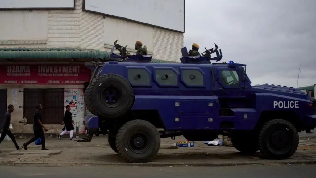 Zambie : après la victoire d’Hichilema, les arrestations de l’opposition alimentent les craintes de répression