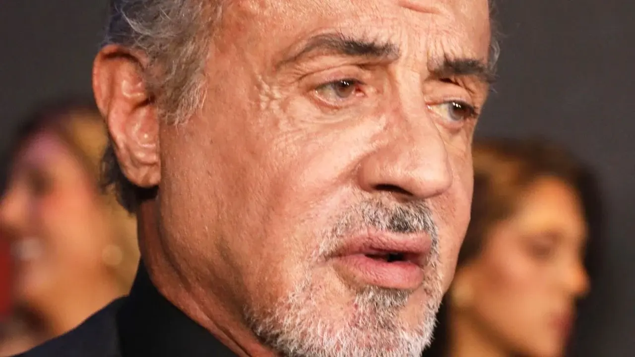 Sylvester Stallone : la blessure familiale derrière le triomphe historique de Rocky aux Oscars