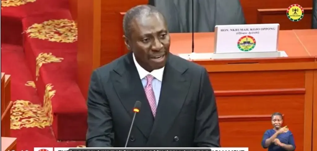 Le chef de l'opposition ghanéen prêt à affronter une enquête pour extorsion et porte plainte en retour
