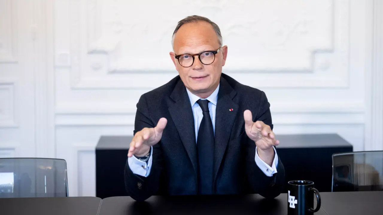 Philippe propose de réduire l’indemnisation chômage à 12 mois et de durcir les arrêts maladie pour relancer l’emploi