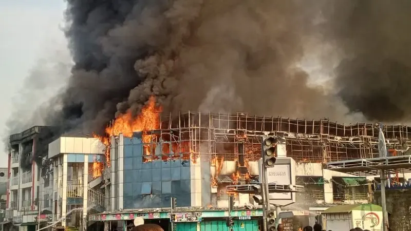 Incendie dévastateur à Bujumbura : des milliards de pertes et des immeubles menacés