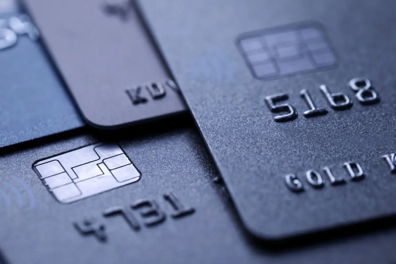 Une faille de sécurité permet d'utiliser des cartes bancaires expirées pour des paiements sans contact
