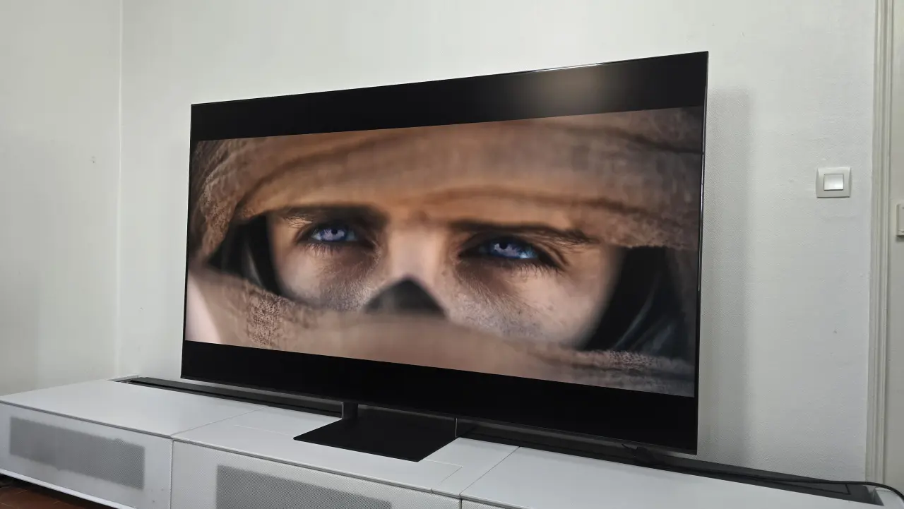 Sony dévoile le BRAVIA 9 II, un téléviseur LCD à rétroéclairage RGB qui rivalise avec l’OLED en luminosité et couleur