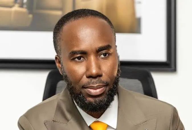 Procès Adu-Boahene suspendu en attendant une décision de la Cour suprême