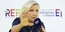 Marine Le Pen tente de rallier les milieux économiques français à son projet présidentiel pour 2027