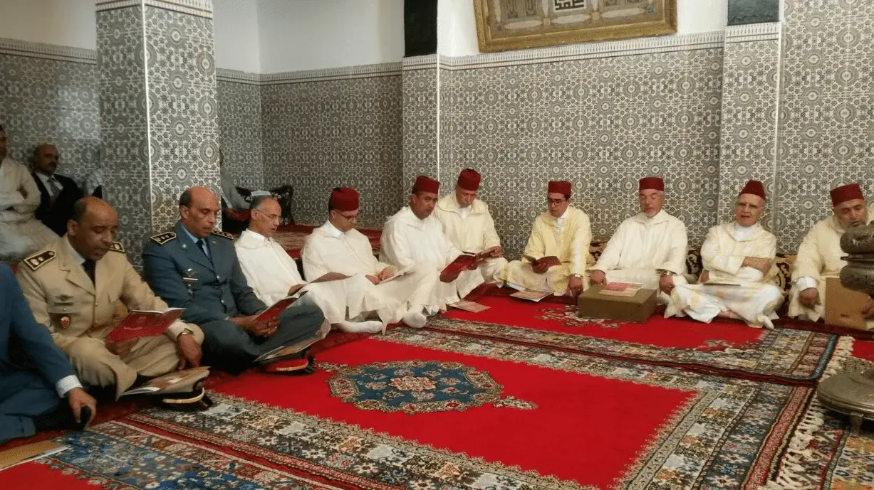 Maroc : Dons royaux au mausolée Moulay Ali Cherif et à la zaouïa Derkaouia pour le 28e anniversaire de Hassan II
