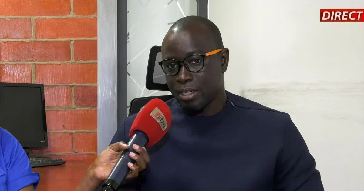 Journaliste accusé d'homosexualité : son combat pour la dignité au Sénégal