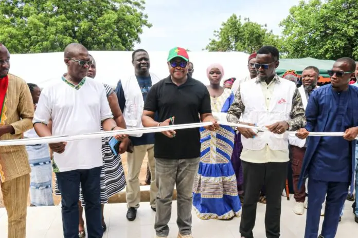 Matiacoali : inauguration d'un bloc opératoire et pose de la première pierre d'un centre pédiatrique