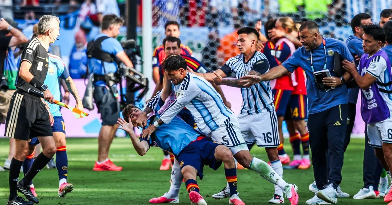 La FIFA sanctionne l'Argentine après la finale du Mondial 2026 : entre rigueur disciplinaire et débat sur l'image du football