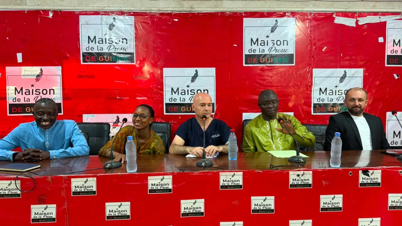 Guinée : les médecins spécialistes réclame le recrutement à la Fonction publique et un partenariat avec la Turquie pour réduire les évacuations sanitaires
