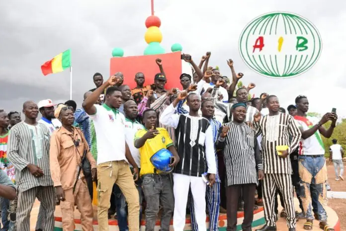 Inauguration d'un rond-point dédié à Ibrahim Traoré au Zondoma