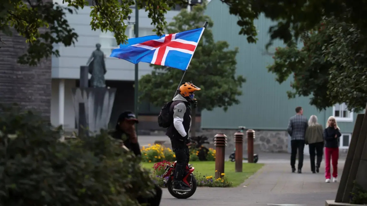 L'Islande dit non à l'UE : un référendum historique qui redessine ses alliances