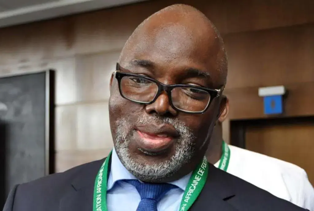 L'ancien président de la NFF Amaju Pinnick révèle les coulisses du départ des équipementiers Adidas et Puma du football nigérian