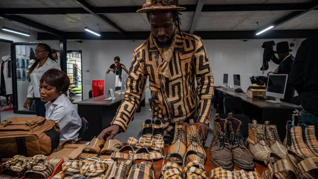 La Sape congolaise : quand l’élégance unit Brazzaville et Paris