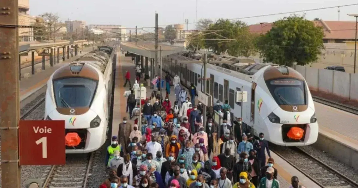 Intempéries à Dakar : paralysie du réseau Dem Dikk et fortes perturbations sur le TER
